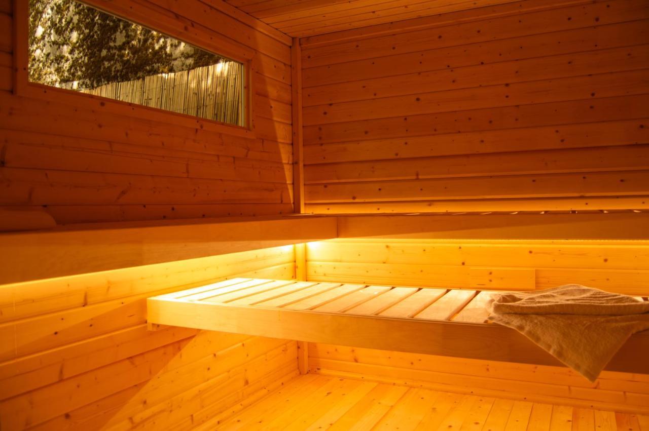 Wellnessoase Mitten In Triberg Triberg im Schwarzwald Eksteriør bilde