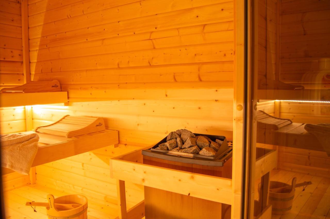 Wellnessoase Mitten In Triberg Triberg im Schwarzwald Eksteriør bilde