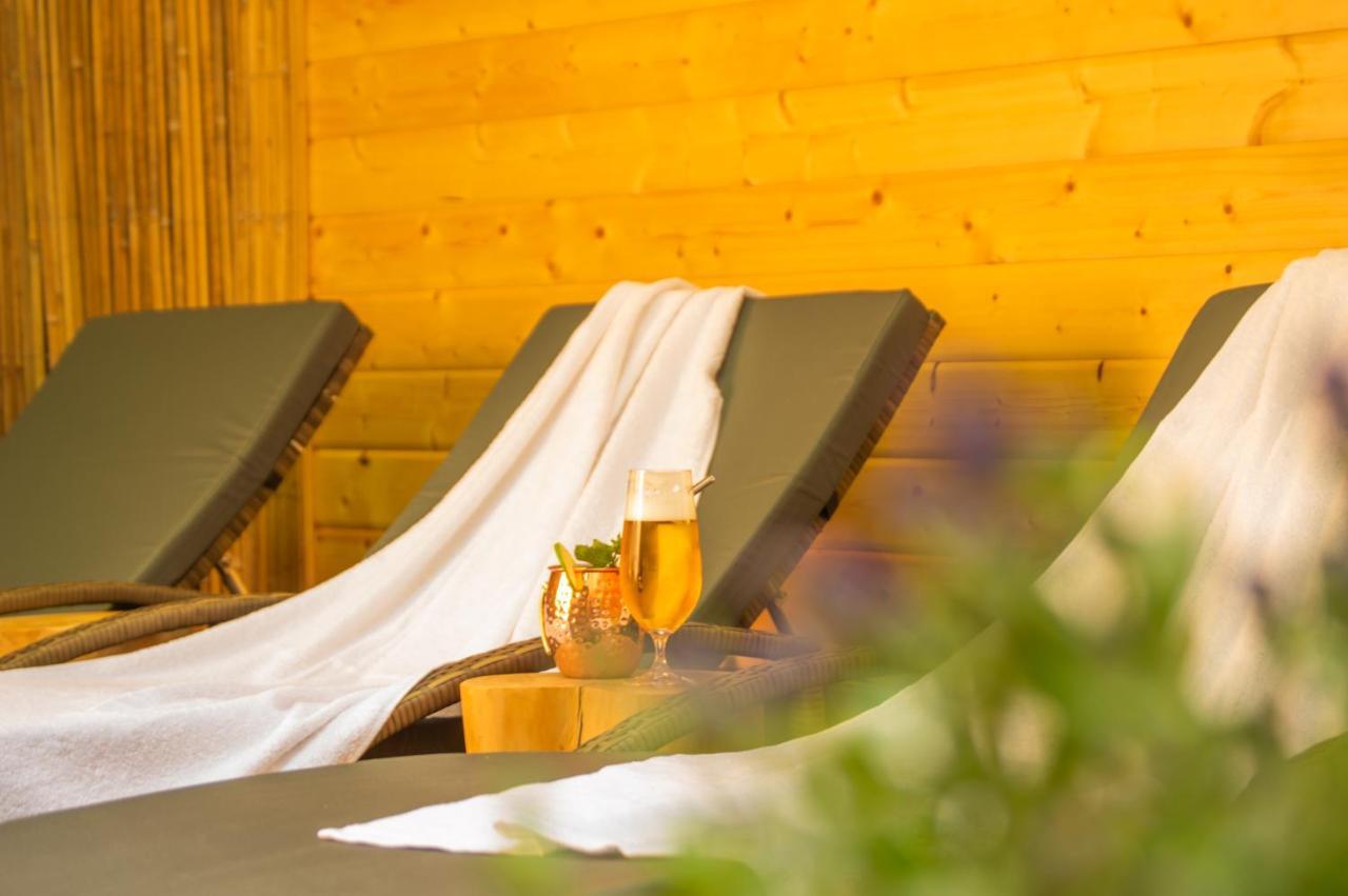 Wellnessoase Mitten In Triberg Triberg im Schwarzwald Eksteriør bilde
